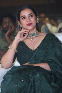 Actress Komalee Prasad Green Saree Pics @ HIT 2 Pre Release