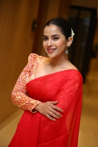 Actress Komalee Prasad Red Saree Images