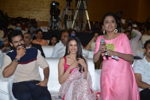 Panja Vaisshnav Tej, Rakul Preet Singh, Suma @ Konda Polam Pre Release Event Stills