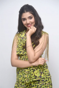 Macherla Niyojakavargam Krithi Shetty Interviw Photos