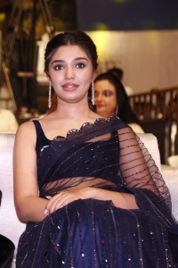 Macherla Niyojakavargam Actress Krithi Shetty Black Saree Stills