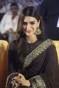 Actress Kriti Sanon Black Saree Photos @ Adipurush Pre Release