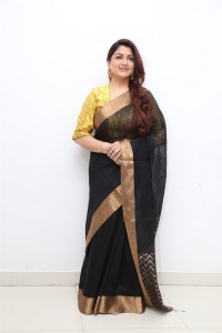 Rama Banam Movie Actress Kushboo Sundar Images