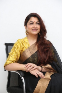 Actress Kushboo Sundar in Silk Saree Images