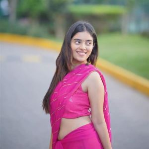 Actress Kushita Kallapu Saree Photoshoot Stills