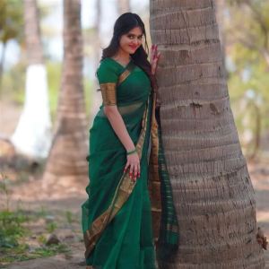 Actress Kushita Kallapu Saree Photoshoot Stills