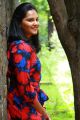 Tamil Actress Lakshmi Priyaa Chandramouli HD Photoshoot Stills