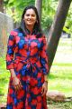 Tamil Actress Lakshmi Priyaa Chandramouli HD Photoshoot Stills