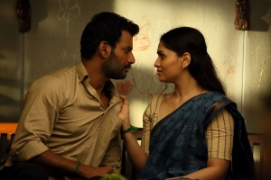 Sunaina, Vishal in Laththi Movie Photos HD