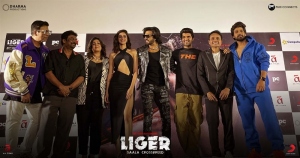 Liger Hindi Trailer Launch Mumbai Photos