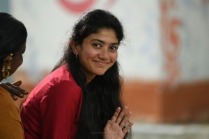 Love Story Sai Pallavi HD Images