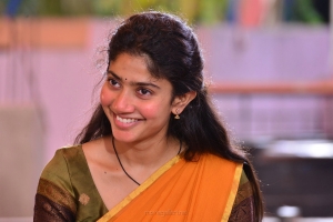 Love Story Movie Sai Pallavi HD Images