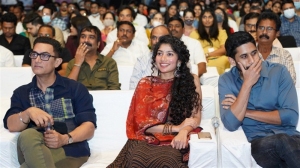 Aamir Khan, Sai Pallavi, Naga Chaitanya @ Love Story Pre Release Photos