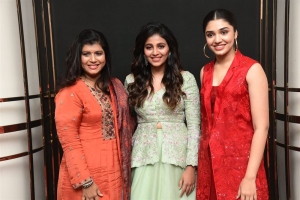 Nikitha Reddy, Anjali, Krithi Shetty @ Macherla Niyojakavargam Reddy Song Launch Stills