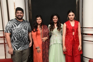 Nikitha Reddy, Anjali, Krithi Shetty @ Macherla Niyojakavargam Reddy Song Launch Stills