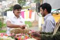 Madhavanum Malarvizhiyum Movie Stills