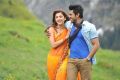 Shruti Hassan, Ram Charan in Magadheera Tamil Movie Stills