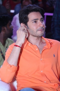 Actor Mahesh Babu Photos @ Sarkaru Vaari Paata Movie Pre Release