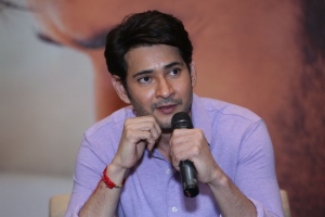 Sarkaru Vaari Paata Actor Mahesh Babu New Pictures