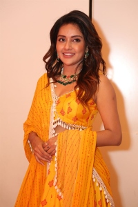 Actress Mahima Nambiar New Images @ Chandramukhi 2 Pre Release