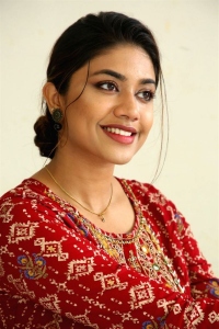 Boyfriend for Hire Movie Actress Malavika Satheesan Interview Pictures