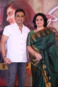 Vijaya Krishna Naresh, Pavitra Lokesh @ Malli Pelli Movie Trailer Launch Stills