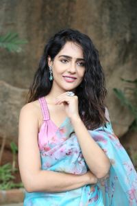 Actress Malvi Malhotra Stills @ Tiragabadara Saami Movie Success Meet