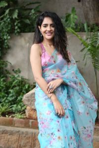 Tiragabadara Saami Actress Malvi Malhotra Saree Stills