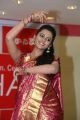 Model Manasa at Kalanikethan Bride & Groom Collection 2013 Launch