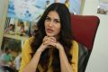 Manasuku Nachindi Heroine Amyra Dastur Interview Photos