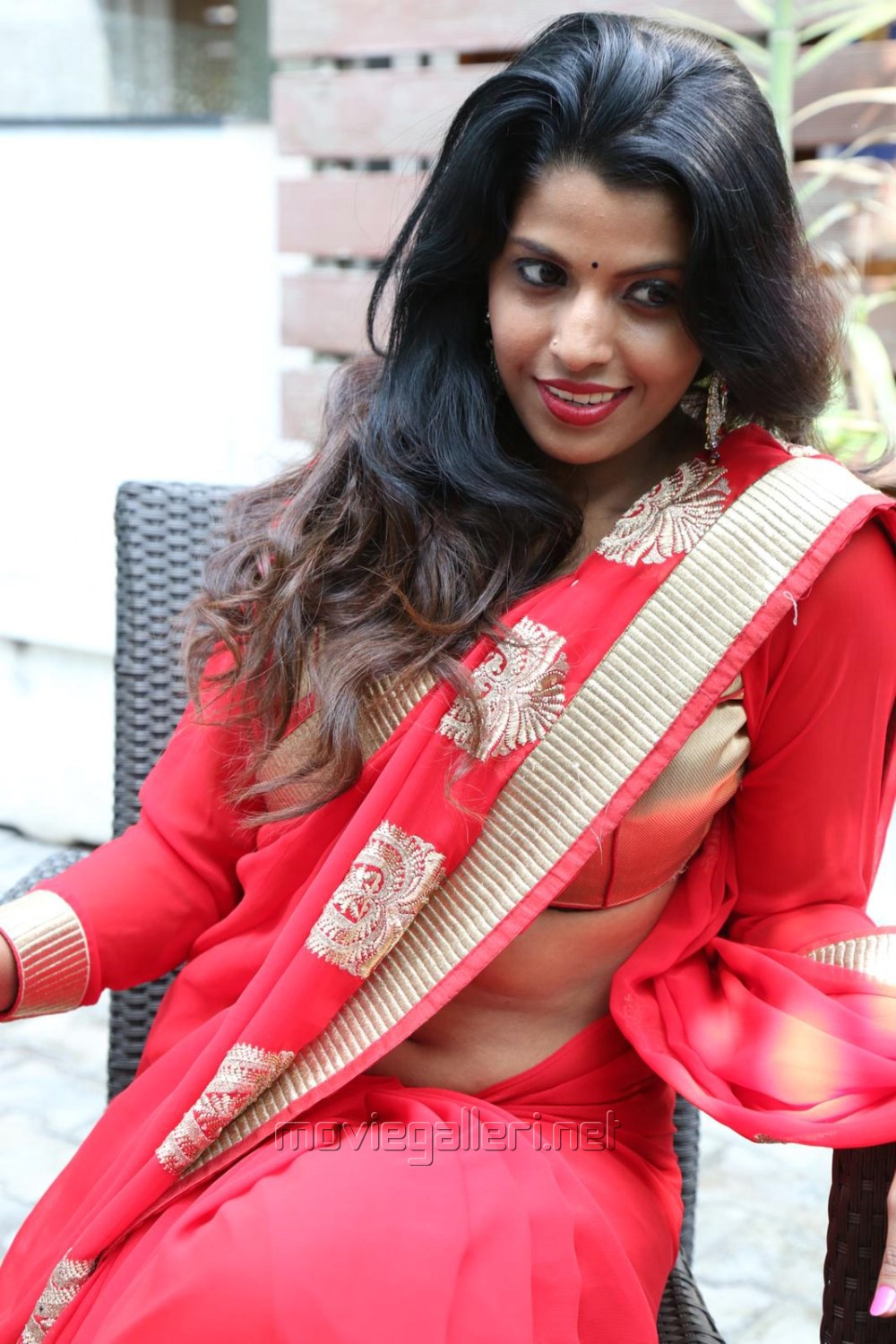 Manisha Pillai Hot Photos in Red Saree.