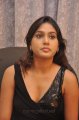 tamil_actress_manisha_yadav_hot_pics_stills_in_black_dress_1195