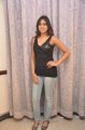 tamil_actress_manisha_yadav_hot_pics_stills_in_black_dress_9219