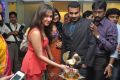 Actress Manjari Launches Naturals Salon Vijayawada Photos