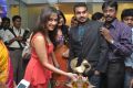 Actress Manjari Launches Naturals Salon Vijayawada Photos