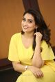 Telugu Anchor Manjusha Pics in Yellow Frock