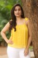 Anchor Manjusha Pictures @ Beach Road Chetan Teaser Launch