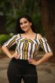 Telugu Anchor Manjusha Photos @ Savyasachi Movie Trailer Launch