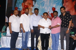 Manmadha Leelai Trailer Launch Stills