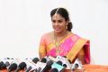 Actress Chandini Tamilarasan @ Mannar Vagaiyara Shooting Spot Press Meet Photos