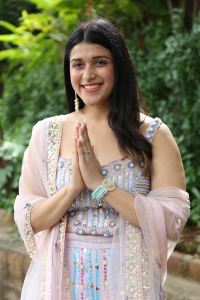 Actress Mannara Chopra Stills @ Tiragabadara Saami Movie Success Meet