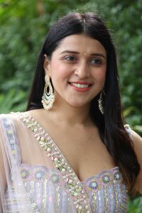 Actress Mannara Chopra Stills @ Tiragabadara Saami Movie Success Meet