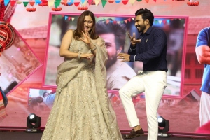 Jwala Gutta, Vishnu Vishal @ Matti Kusthi Pre Release Event Stills