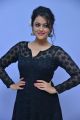 Actress Shruti Sodhi @ Meelo Evaru Koteeswarudu Audio Launch Stills