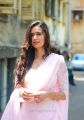 Tamil Actress Meenakshi Dixit New Stills HD