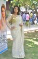 Actress Dhivya @ Meendum Oru Kadhal Kadhai Movie Press Meet Stills