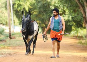 Karthi in Meiyazhagan Movie HD Images