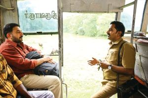 Aravind Swamy, Karunakaran in Meiyazhagan Movie HD Images