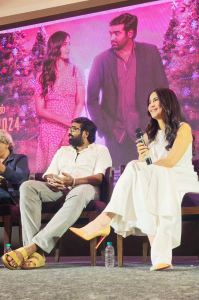 Vijay Sethupathi, Katrina Kaif @ Merry Christmas Movie Press Meet Stills