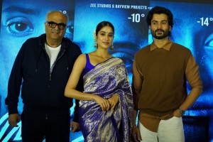 Boney Kapoor, Janhvi, Sunny Kaushal @ Mili Movie Press Meet Hyderabad Stills